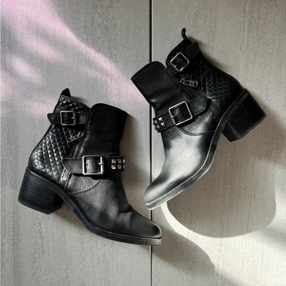 Lucky Brand Black Leather Ankle Boots